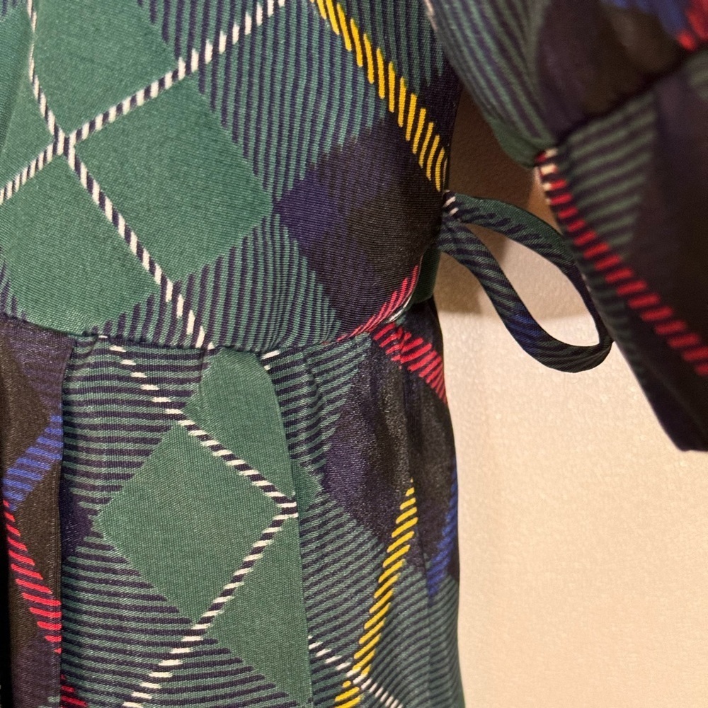 1980s Breli Originals Plaid Secretary Dress with Royal Coat of Arms Gold Trim - Picture 11 of 16